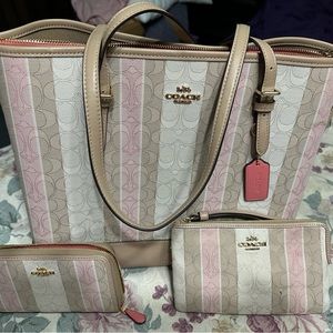 COACH Mollie tote with matching wallet & wristlet
